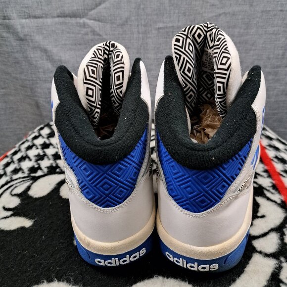 Adidas Mens Size 9 Mutumbo Royal Basketball Shoes G99903 Dikembe Nuggets 76ers